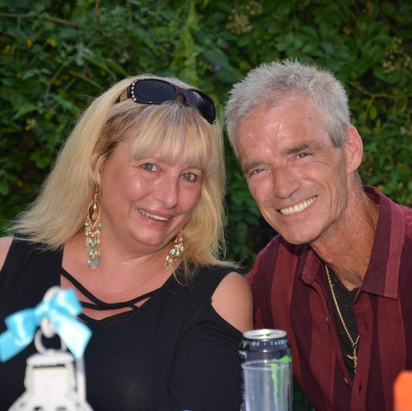 Posh AmbassadorII, Mentor and 5⭐ Seller! - Picture 2 of 4